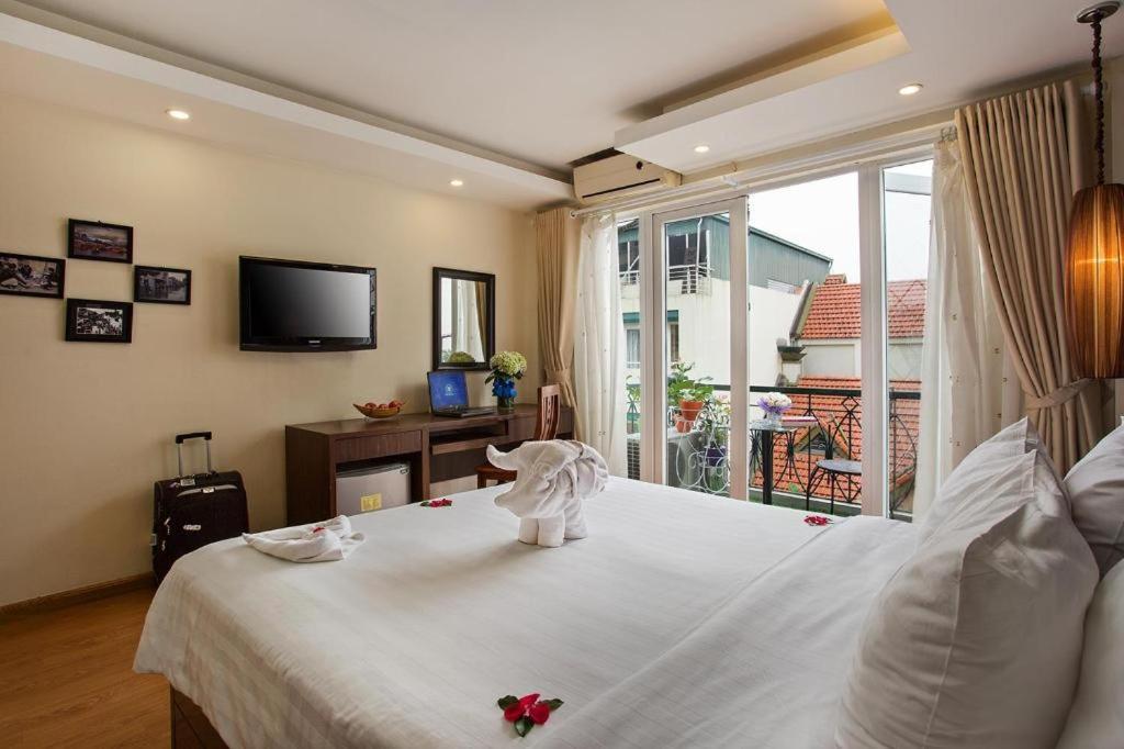 Hanoi Impressive Hotel מראה חיצוני תמונה