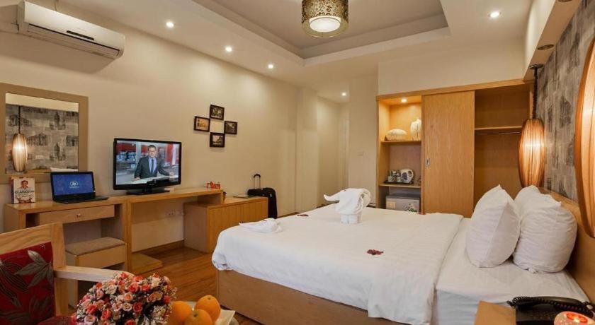 Hanoi Impressive Hotel מראה חיצוני תמונה